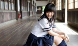 女生憋尿视频,趣味与生理的奇妙结合